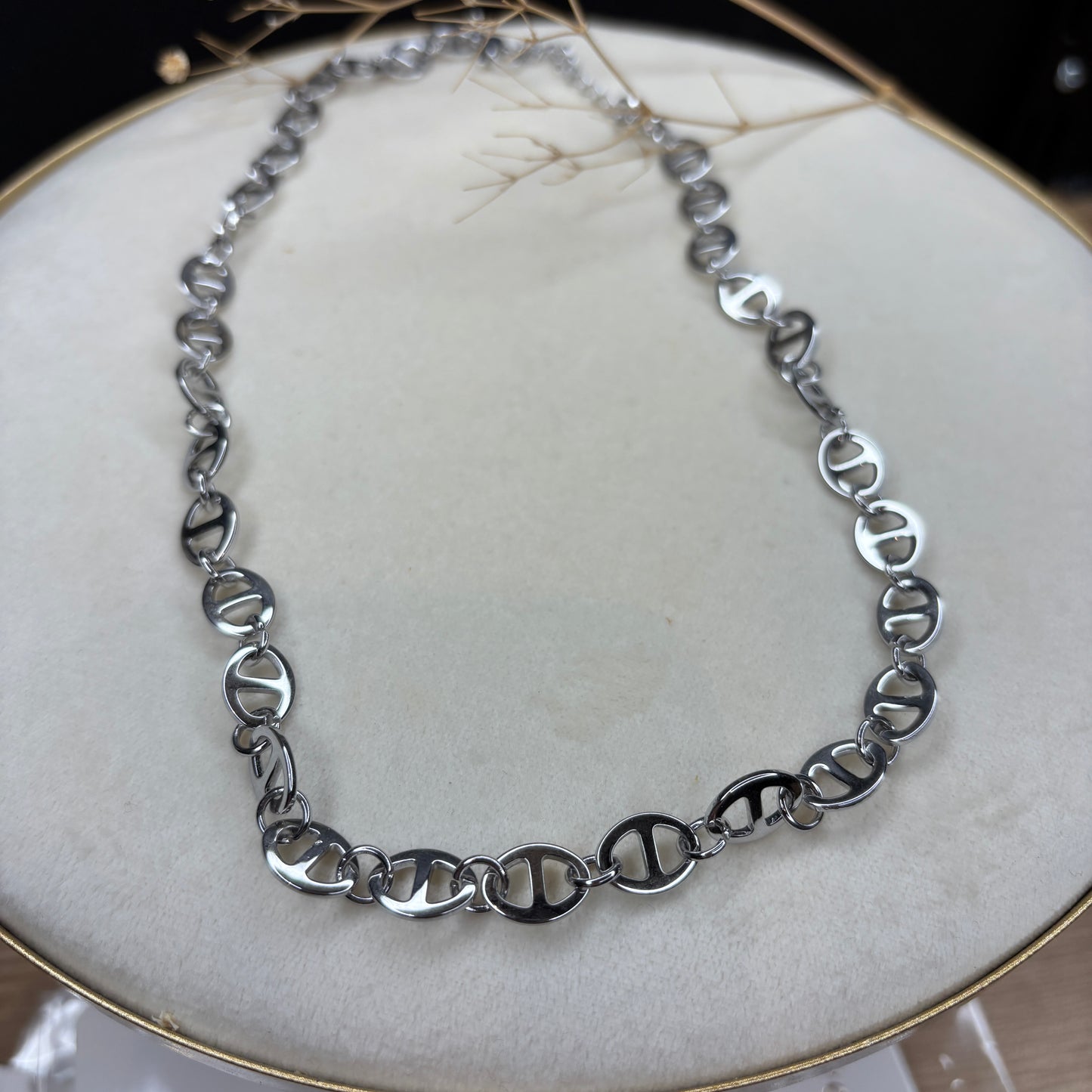 Collier mini capsules