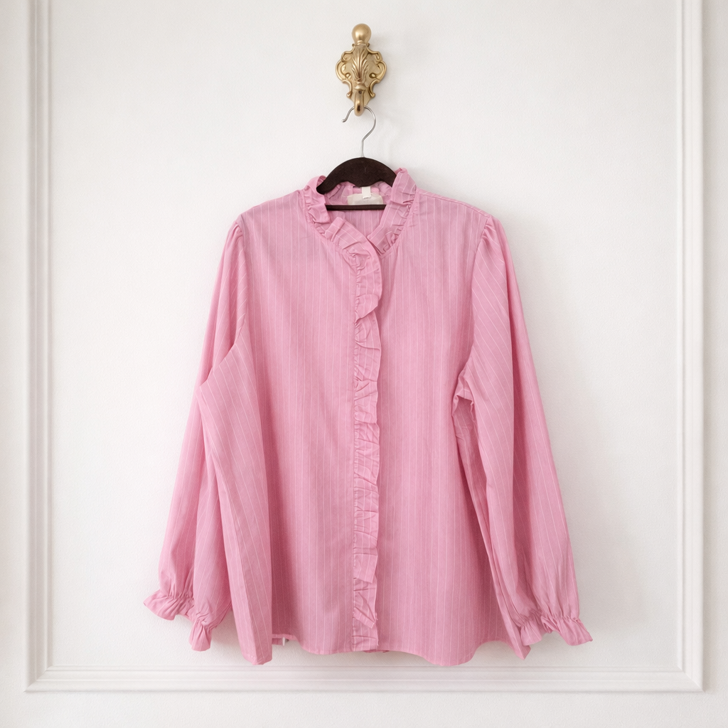 Selection de vêtements femme grande taille du 44 au 50 disponible à l'atelier n°1, boutique de prêt à porter et accessoires à saint Quentin