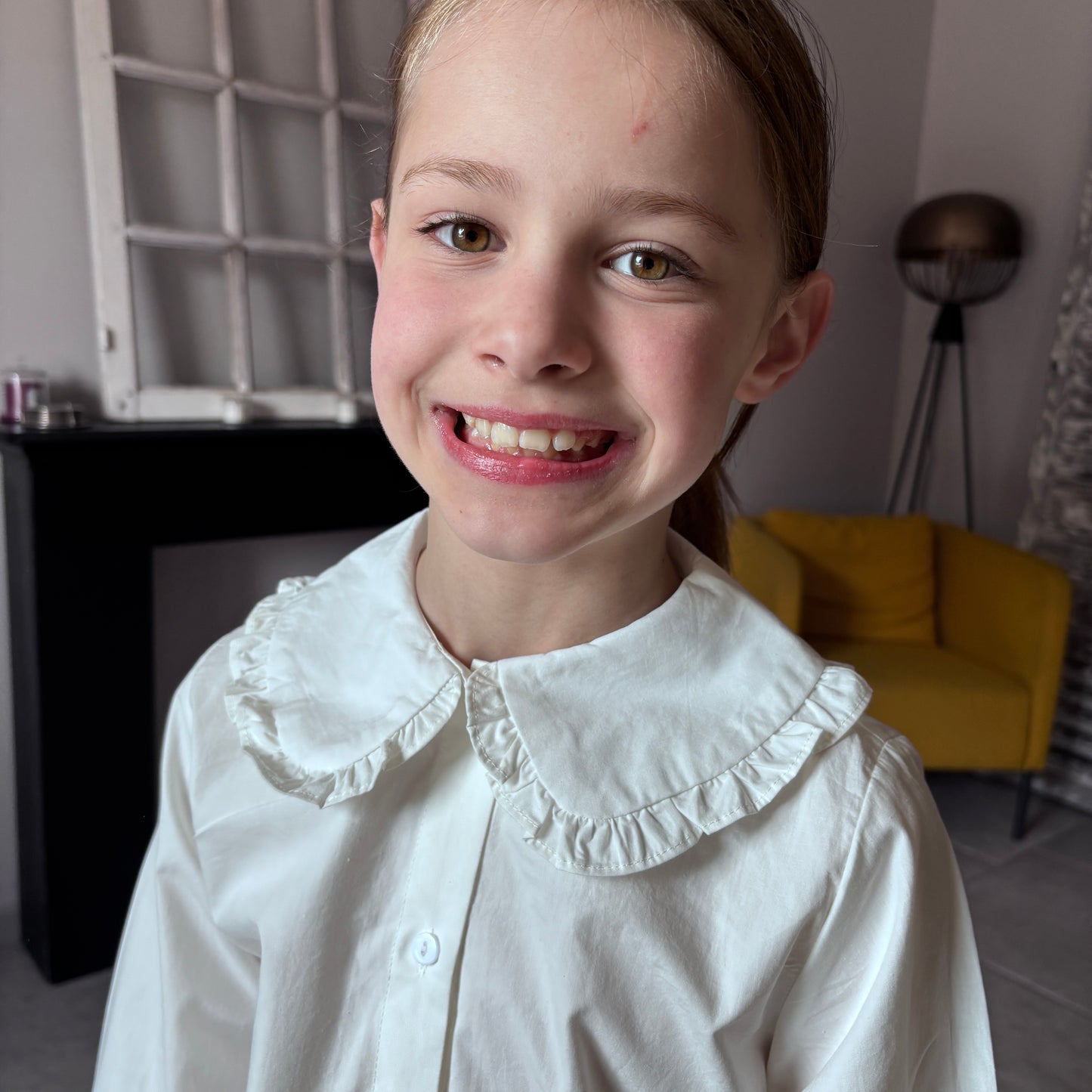 vêtement enfant tendance du 2 au 12 ans disponible à l'atelier n°1, boutique de prêt à porter et accessoires à saint Quentin