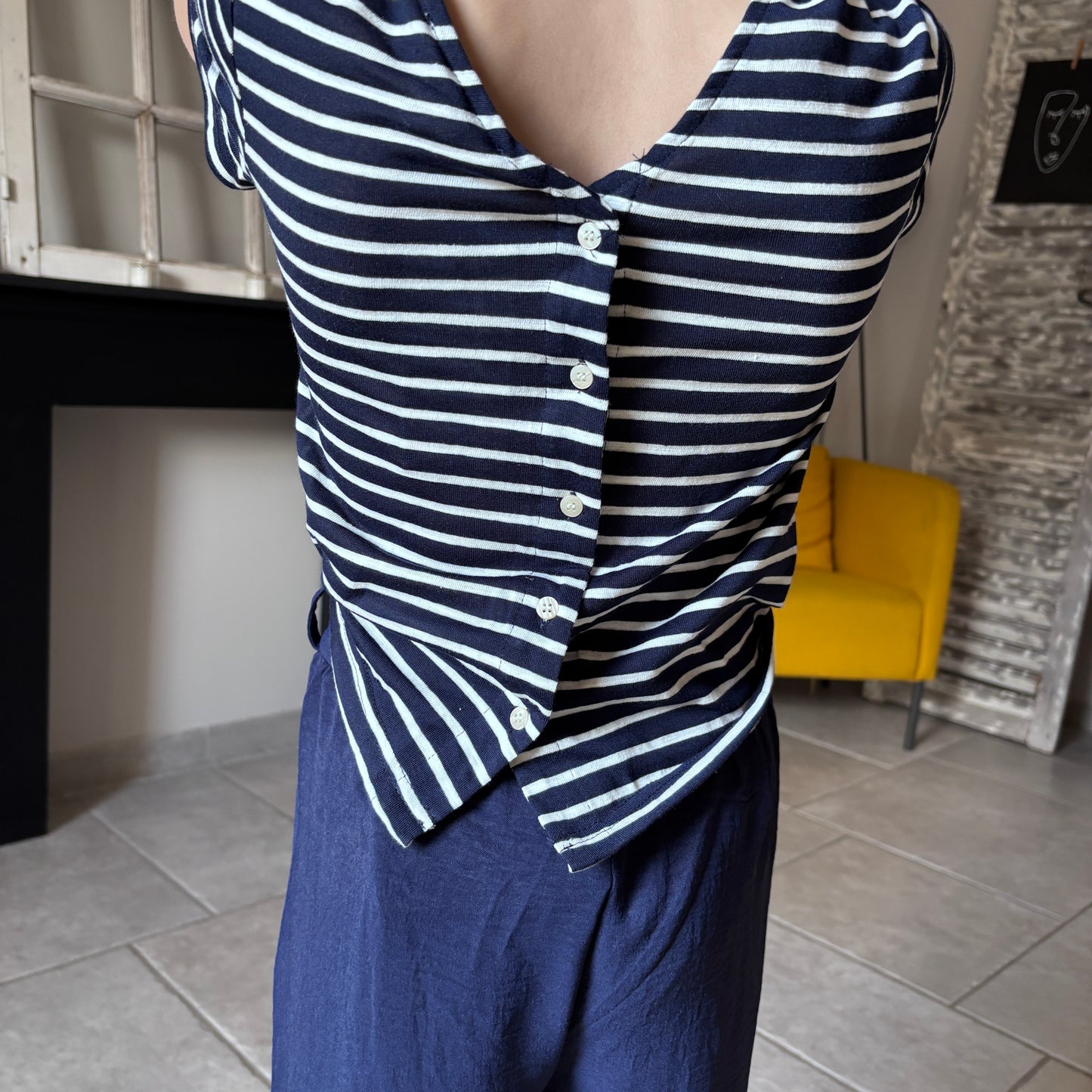 vêtement enfant tendance du 2 au 12 ans disponible à l'atelier n°1, boutique de prêt à porter et accessoires à saint Quentin