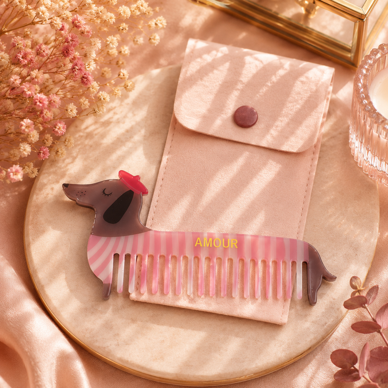 Accessoire tendance disponible à l'atelier n°1, boutique de prêt à porter et accessoires à saint Quentin