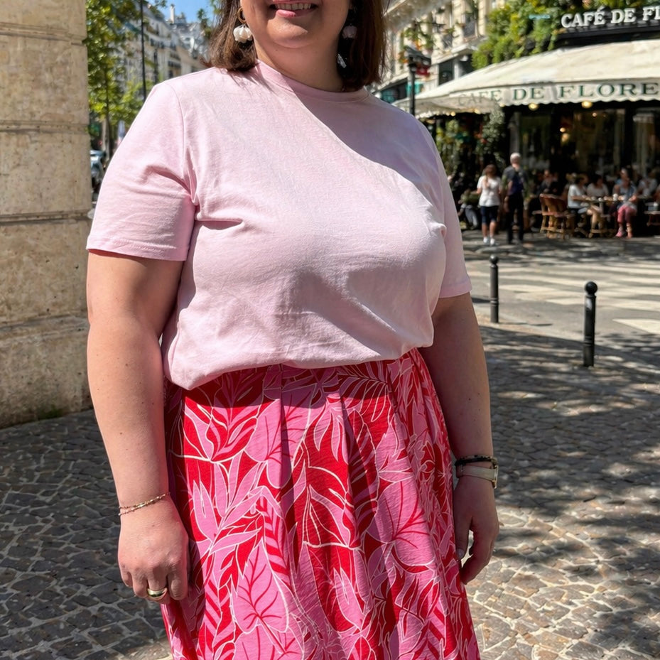 Selection de vêtements femme grande taille du 44 au 50 disponible à l'atelier n°1, boutique de prêt à porter et accessoires à saint Quentin