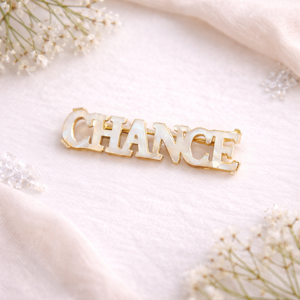 Broche Chance