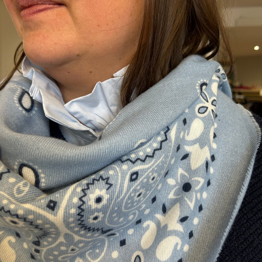 Foulard Henri printemps