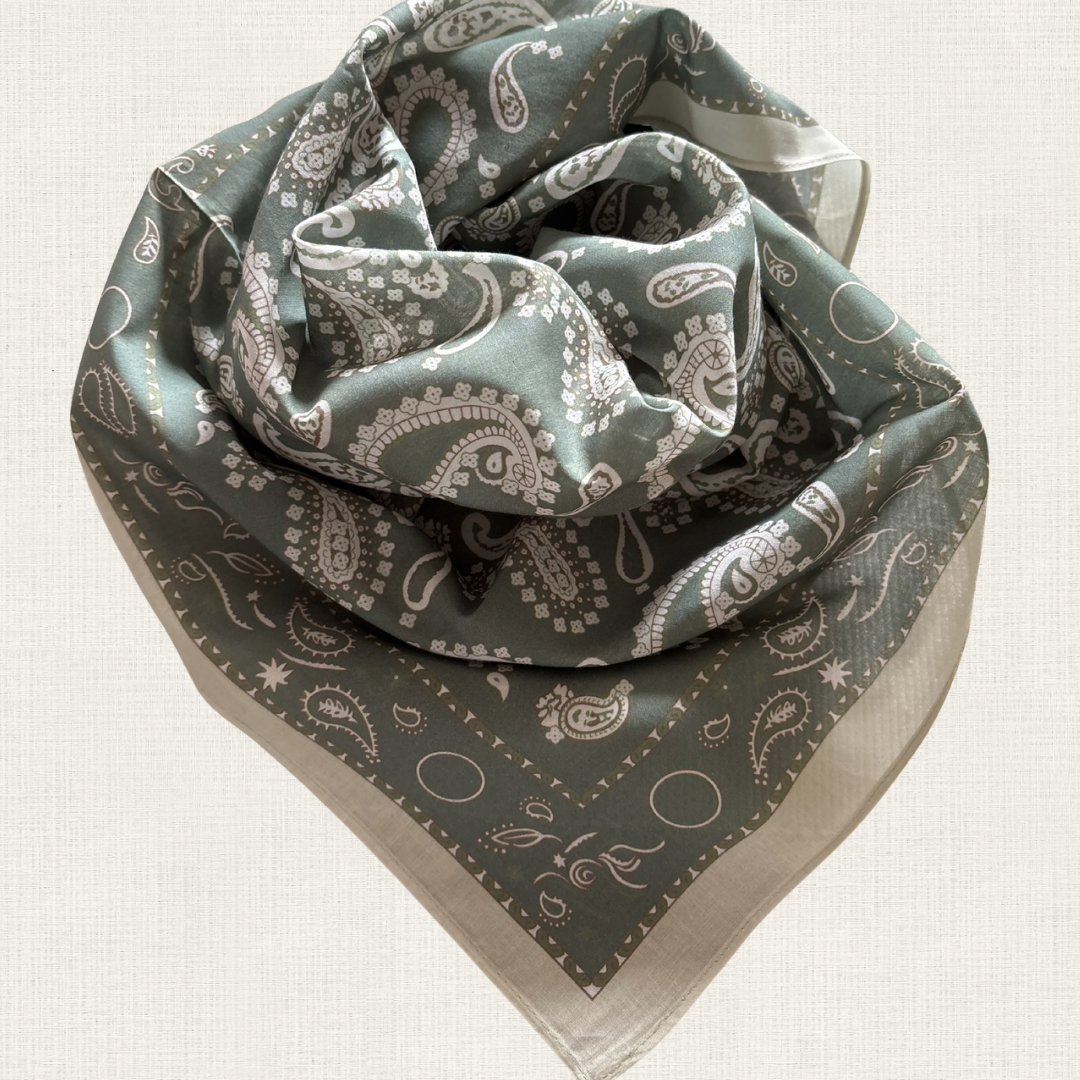 Foulard carré 70x70cm