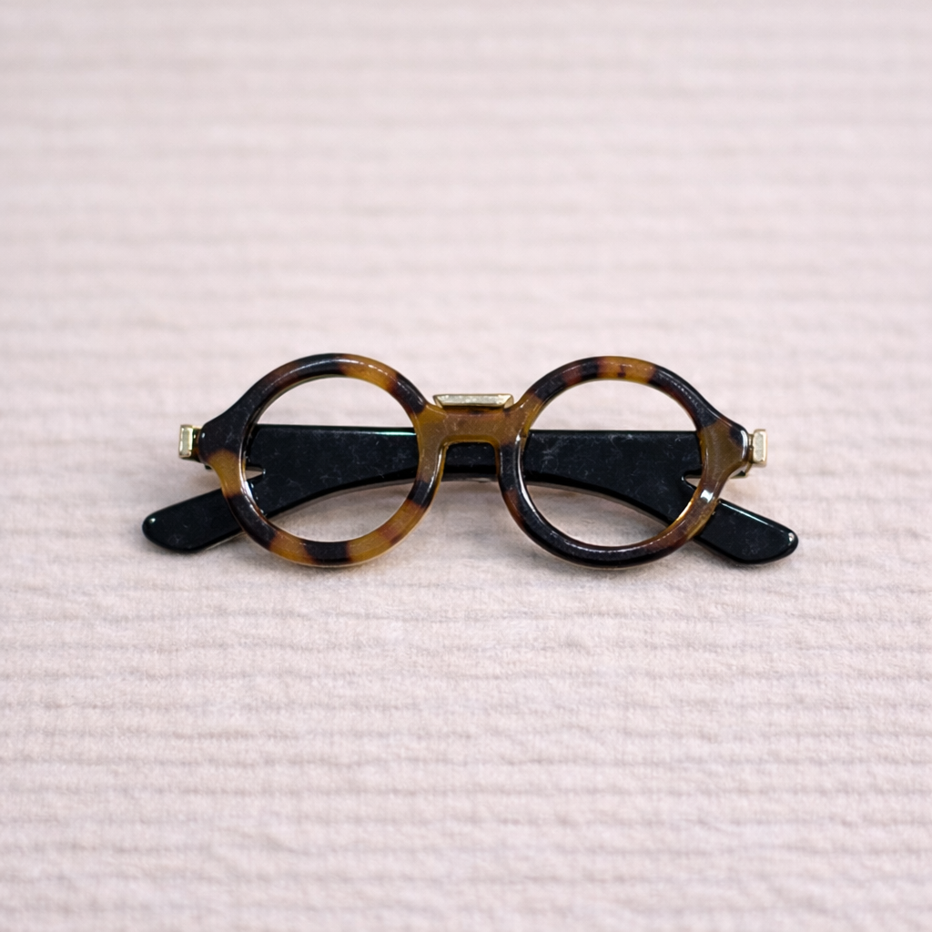 Broche lunettes