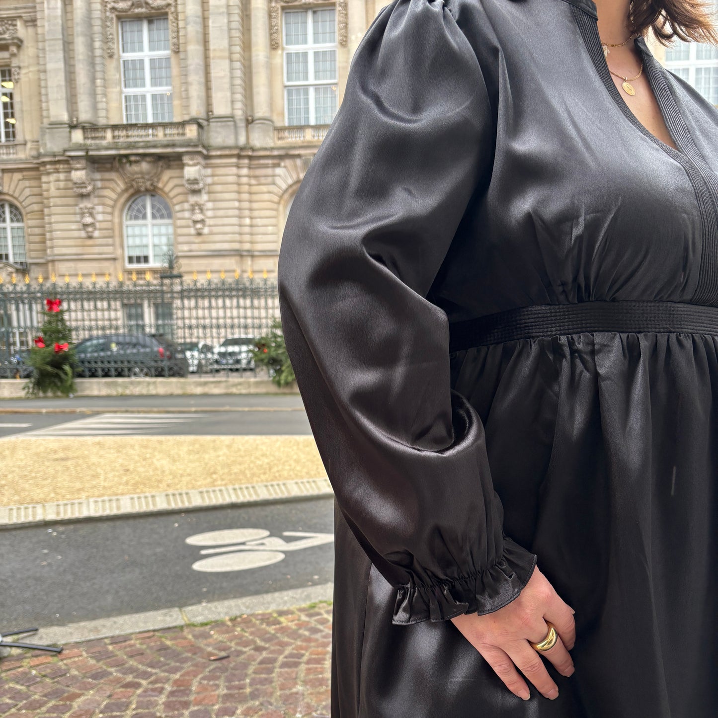 Robe Satine