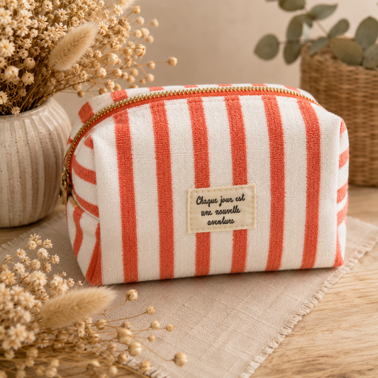 Trousse de toilette éponge