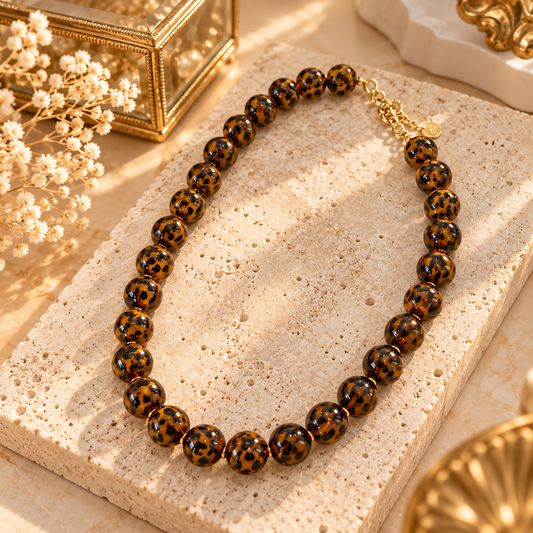Collier Léo écaille
