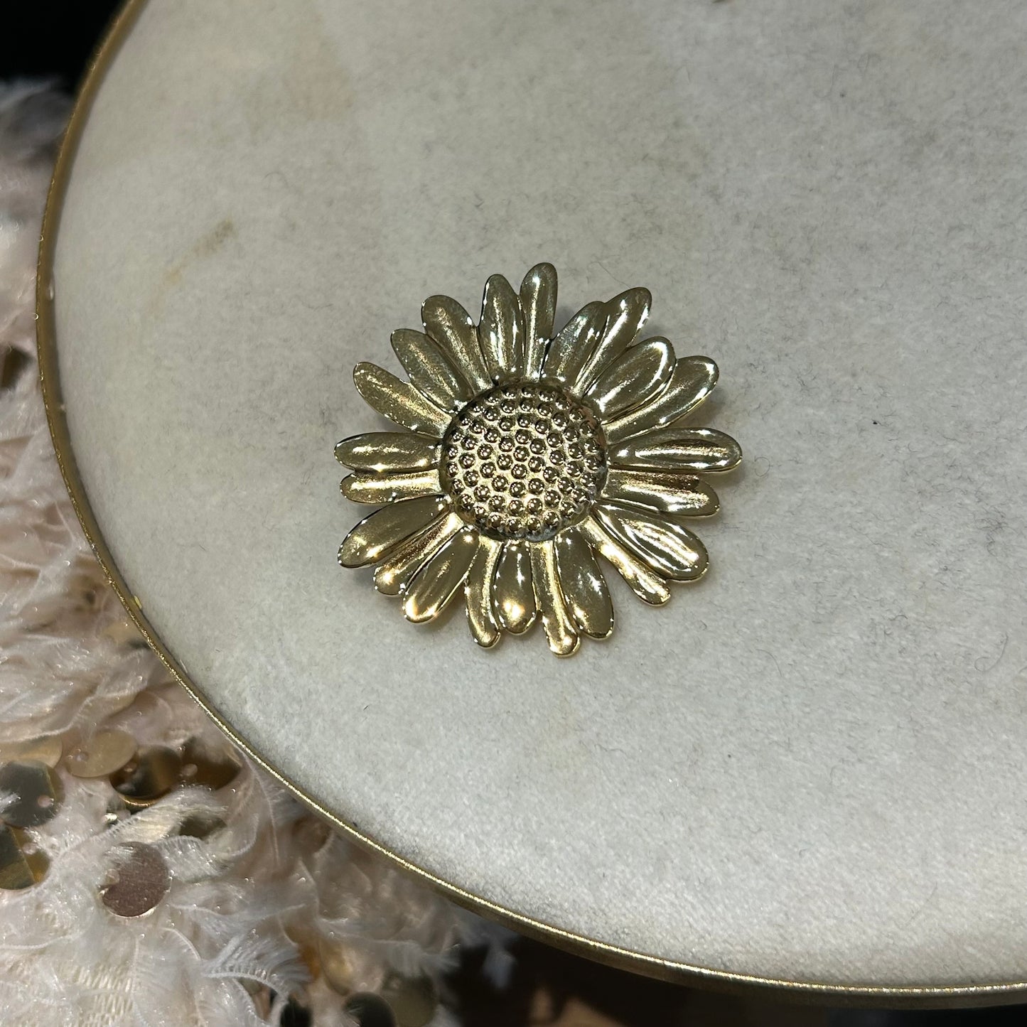 Broche