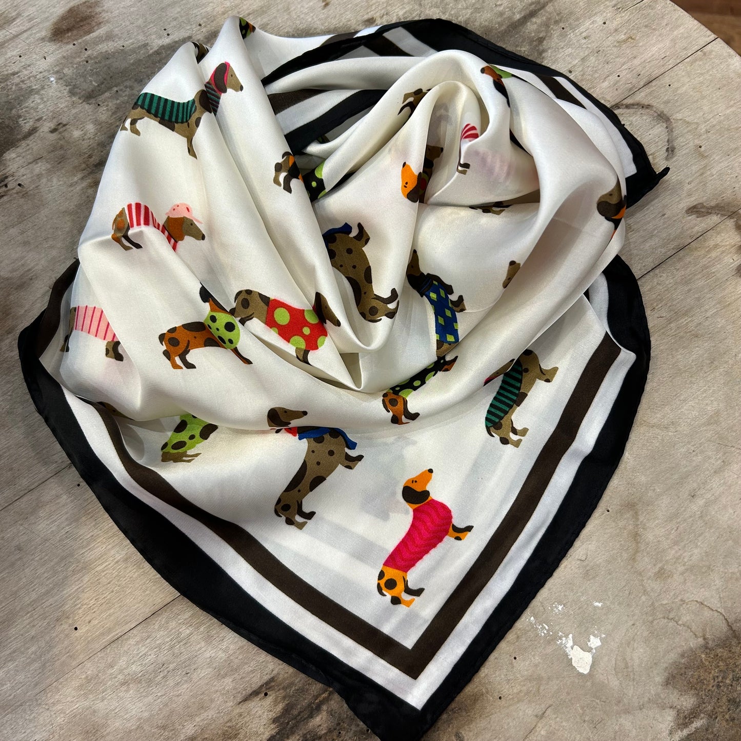 Foulard Teckel Satiné
