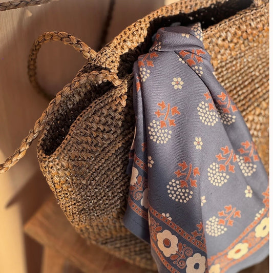 Petit foulard Anastasia bleu