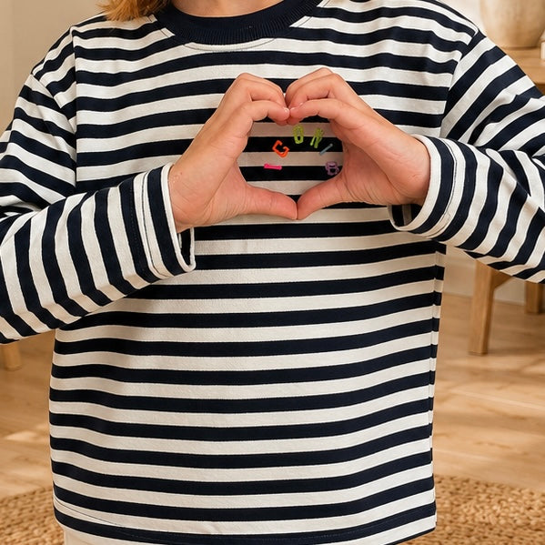 vêtement enfant tendance du 2 au 12 ans disponible à l'atelier n°1, boutique de prêt à porter et accessoires à saint Quentin 