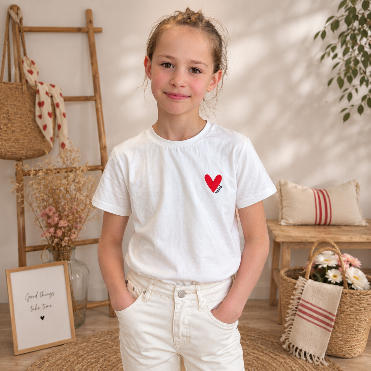 vêtement enfant tendance du 2 au 12 ans disponible à l'atelier n°1, boutique de prêt à porter et accessoires à saint Quentin 