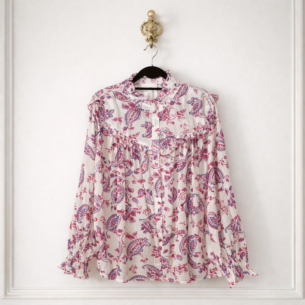 Selection de vêtements femme grande taille du 44 au 50 disponible à l'atelier n°1, boutique de prêt à porter et accessoires à saint Quentin 