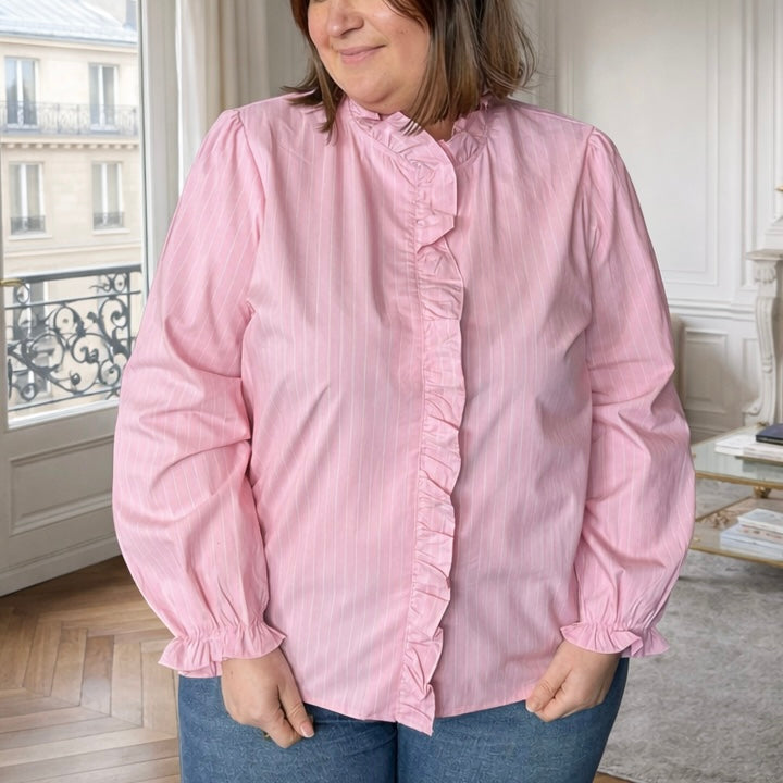 Selection de vêtements femme grande taille du 44 au 50 disponible à l'atelier n°1, boutique de prêt à porter et accessoires à saint Quentin 