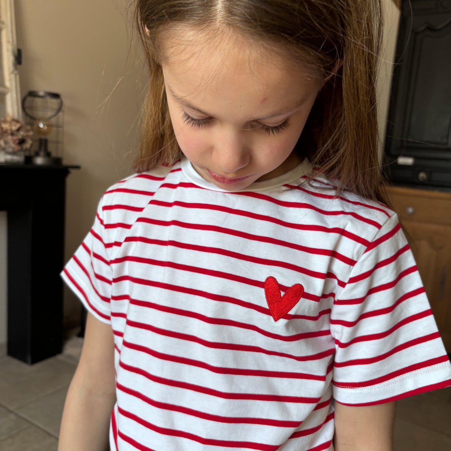 vêtement enfant tendance du 2 au 12 ans disponible à l'atelier n°1, boutique de prêt à porter et accessoires à saint Quentin 