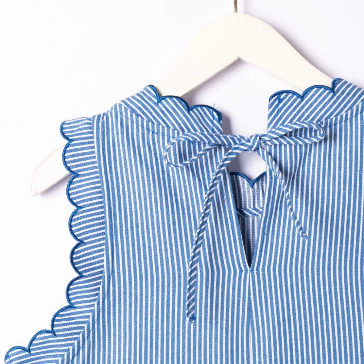 vêtement femme tendance du 34 au 42 disponible à l'atelier n°1, boutique de prêt à porter et accessoires à saint Quentin 