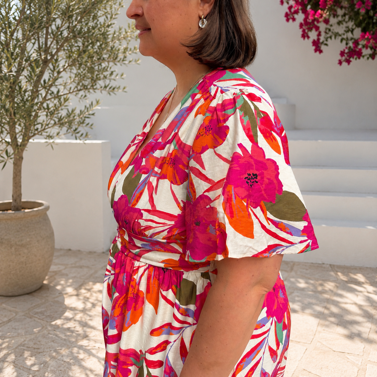 Selection de vêtements femme grande taille du 44 au 50 disponible à l'atelier n°1, boutique de prêt à porter et accessoires à saint Quentin 