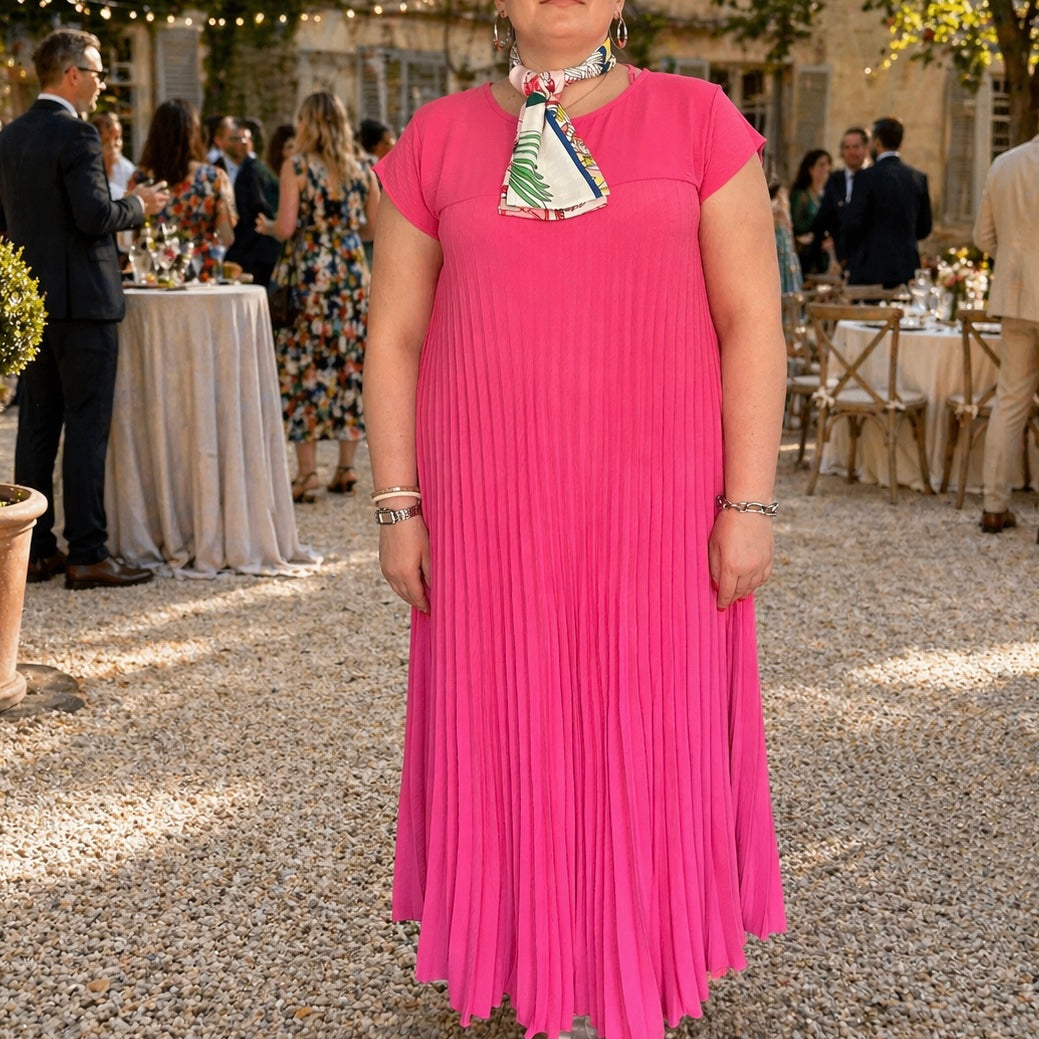 Selection de vêtements femme grande taille du 44 au 50 disponible à l'atelier n°1, boutique de prêt à porter et accessoires à saint Quentin 