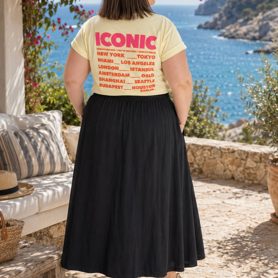 Selection de vêtements femme grande taille du 44 au 50 disponible à l'atelier n°1, boutique de prêt à porter et accessoires à saint Quentin 