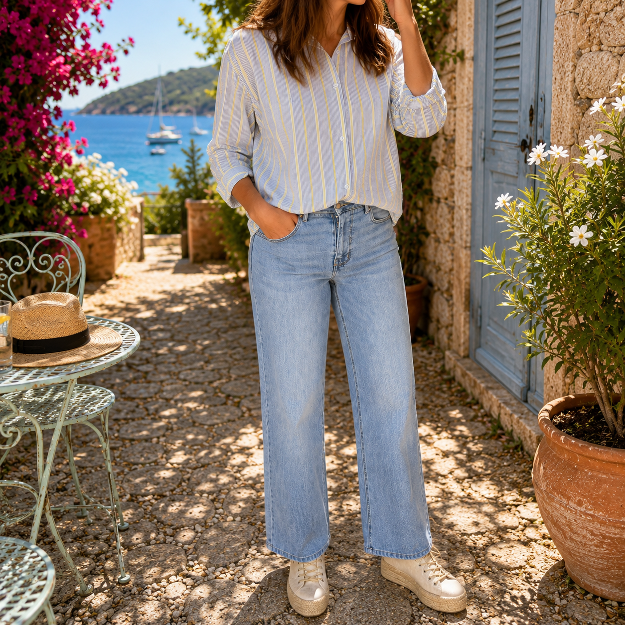 Selection de vêtements femme grande taille du 34 au 42 disponible à l'atelier n°1, boutique de prêt à porter et accessoires à saint Quentin 